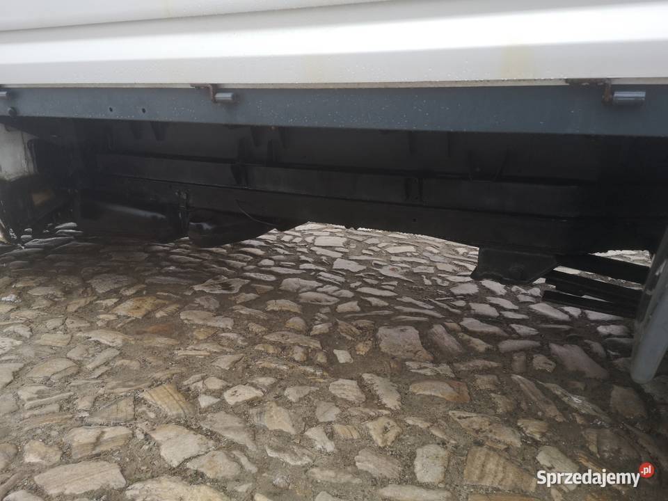 Mercedes sprinter 411 paka firanka 2 strony Trzyciąż