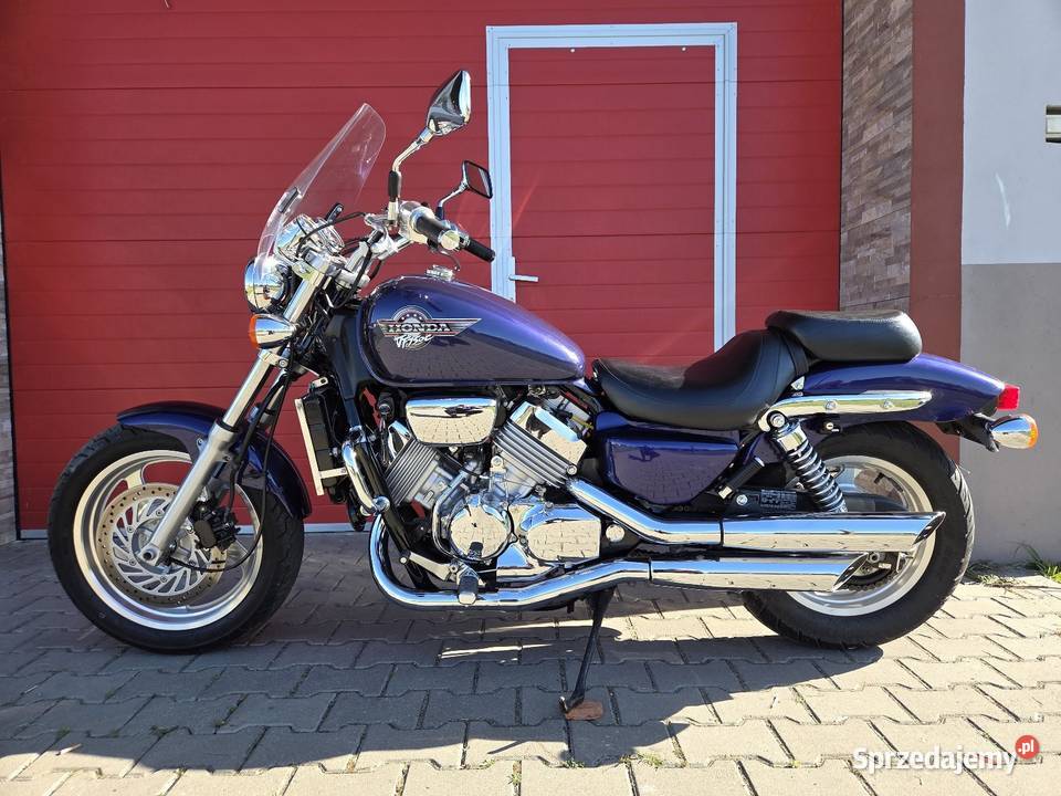 Honda vf 750 magna