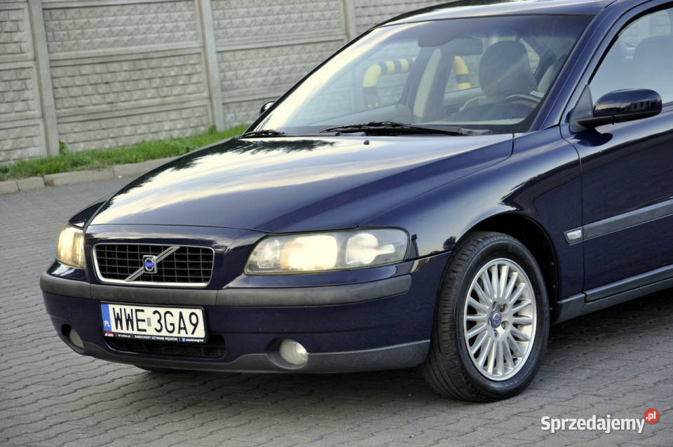 Volvo S60 24i 140 LPGMomentumAlufelgi I 20002010 garażowany S60 mazowieckie