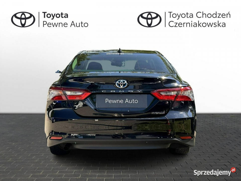 Toyota Camry 25 HSD COMFORT salon Polska Warszawa