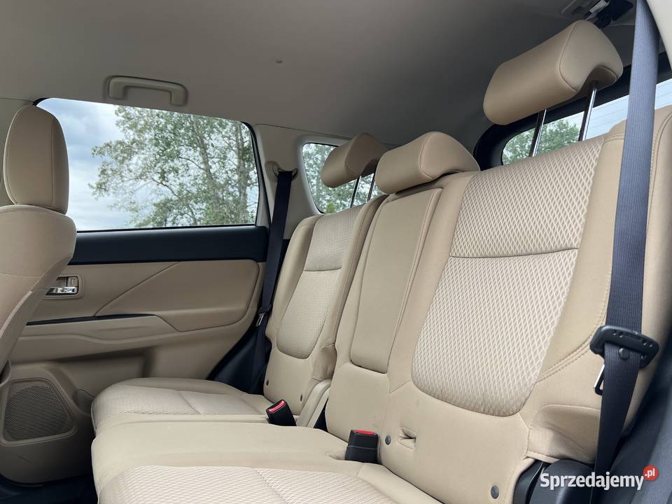 Mitsubishi Outlander 2019 Warszawa sprzedam