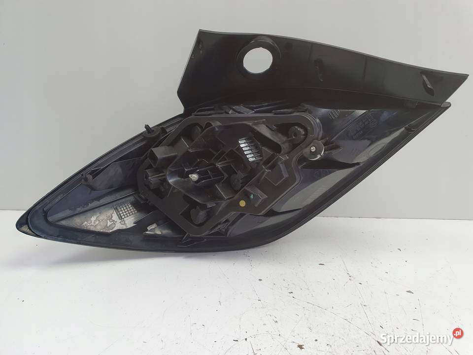 LAMPA PRAWA Opel Astra H III lift HB 0610r TYLNA Lampy tylne Rudka