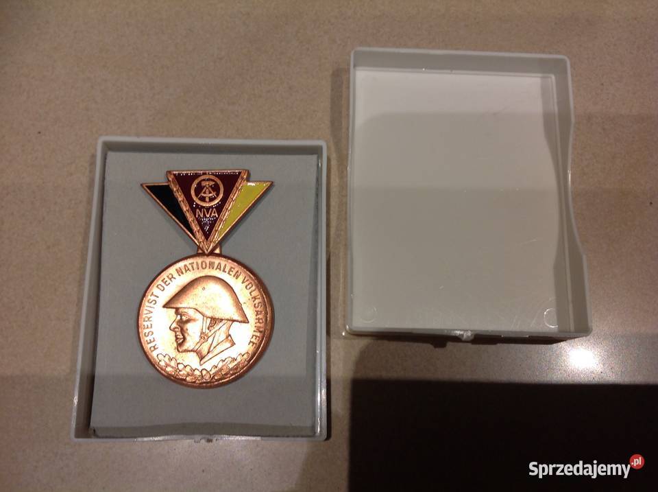 Odznaka Medal Rezerwisty Armi Niemieckiej DDR Nowa Sól