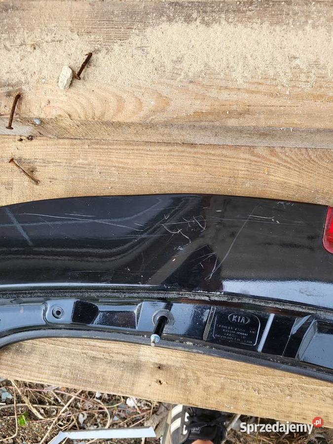Spojler do kia sedina czarny z światłami Głubczyce
