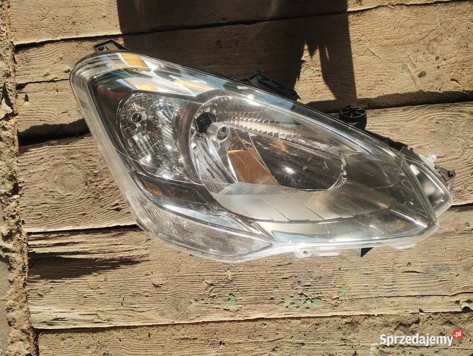 Lampa prawa Berlingo 3 osobowe Olkusz