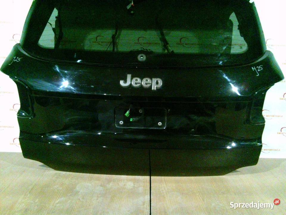 JEEP AVENGER 24r klapa tył Klapy bagażnika Kielce sprzedam