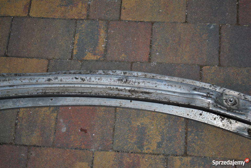 Wspornik zderzaka przedni wzmocnienie BMW E46 zderzaki Poręba