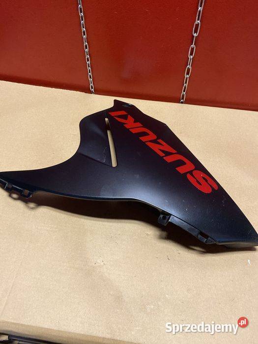 Suzuki GSXR 600 GSXR 750 L1 L8 lewa owiewka Pozostałe Poznań