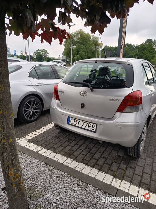 Toyota Yaris 133 Rok produkcji 2009 kujawsko-pomorskie Bydgoszcz