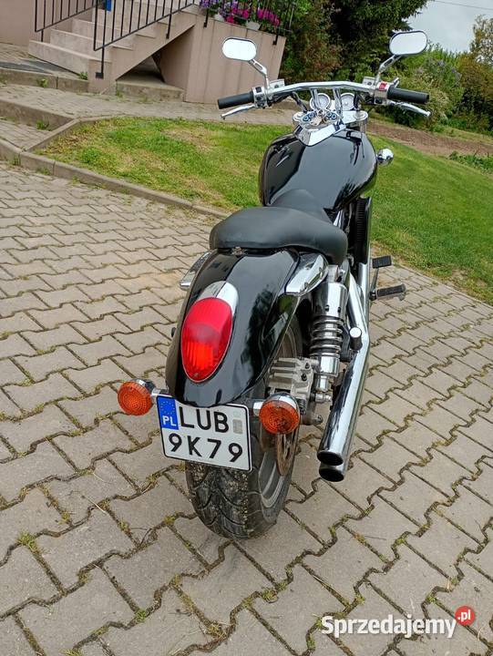 Honda cb750 i Kawasaki Vulcan podlega sporej Tomaszowice