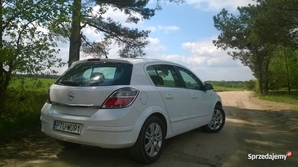 Opel astra H liftpółskórybiała perła Konin