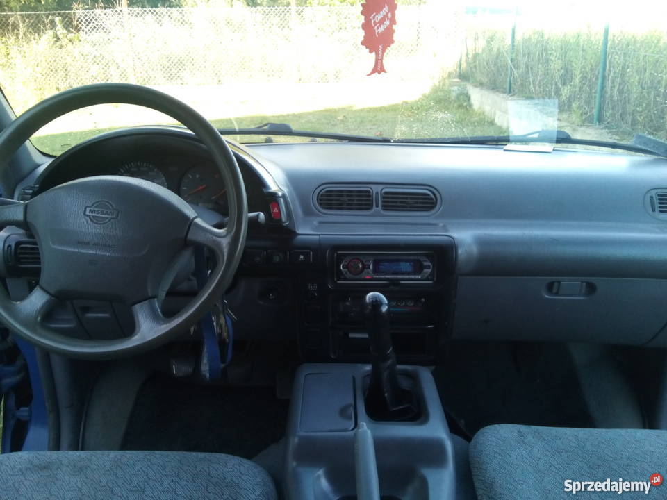 Nissan Serena 16 lpg