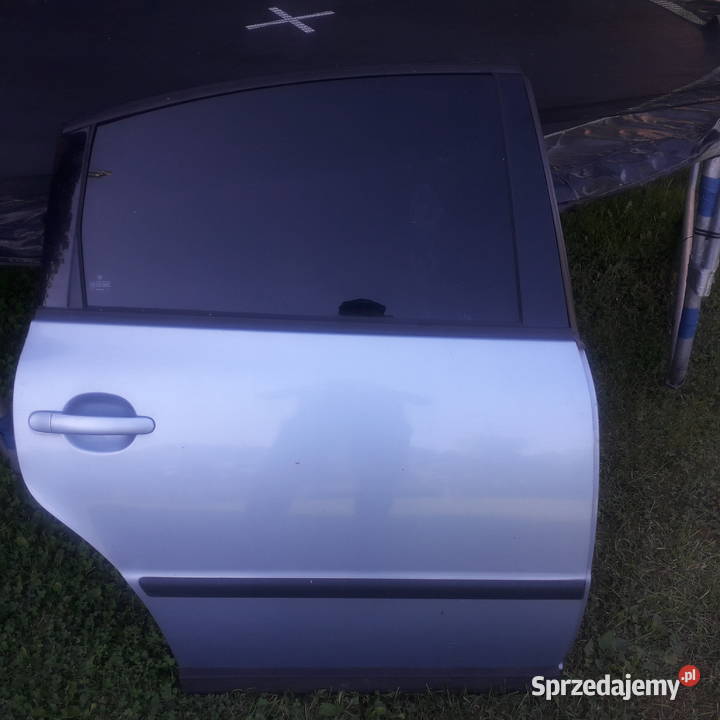 Pas przedni VW PASSAT B5 19 TDI Pasy przednie i tylne Żabno