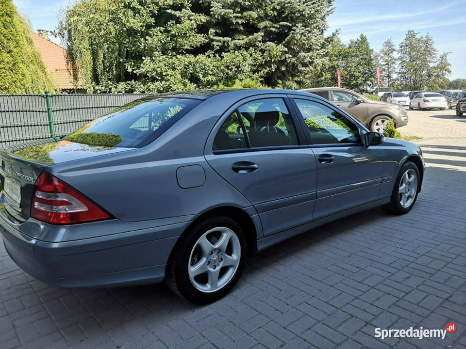 Mercedes C 180 18 T143 Klimatr Automat Classic lakier metallic Mercedes-Benz Strzegom sprzedam