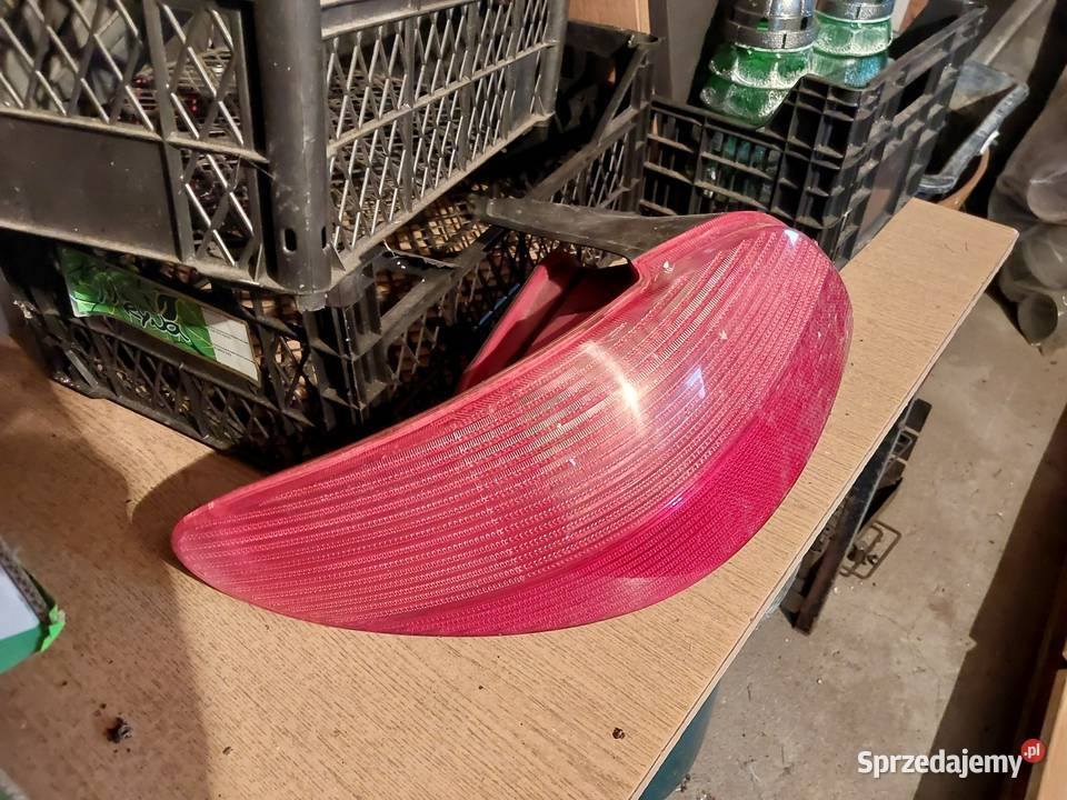 Lampa tylna lewa peugeot 206 Rychłocice sprzedam