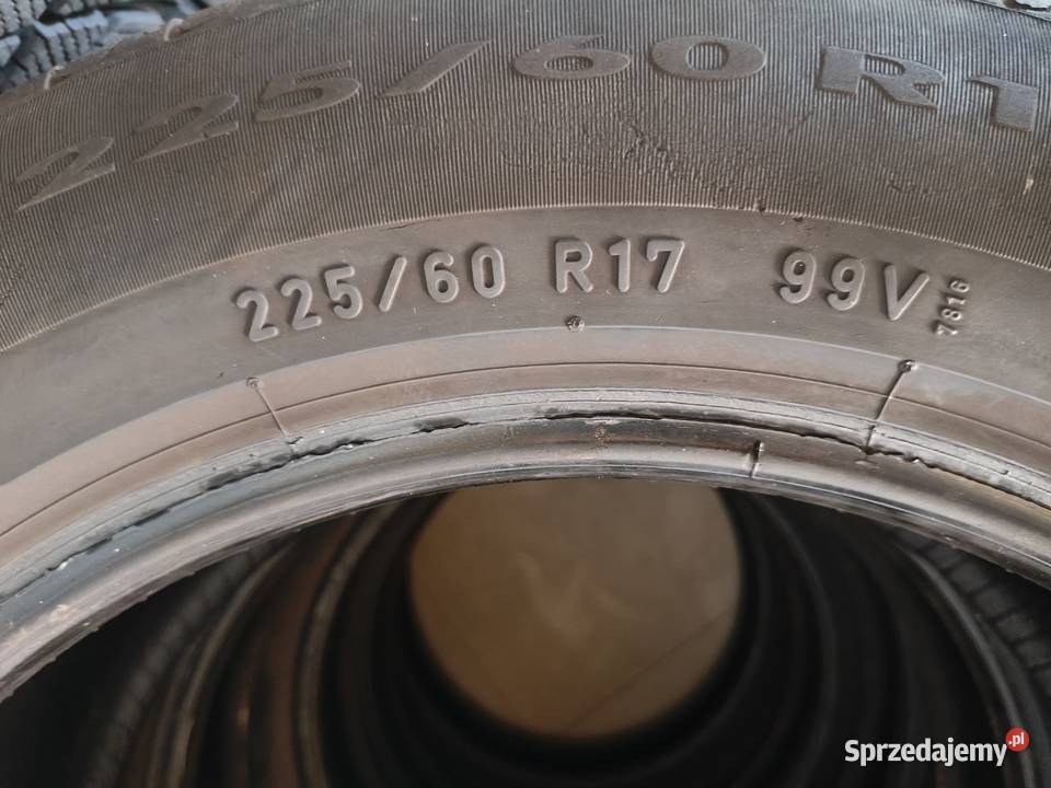 Opony letnie Pirelli 22560 R17 komplet 4 sztuki