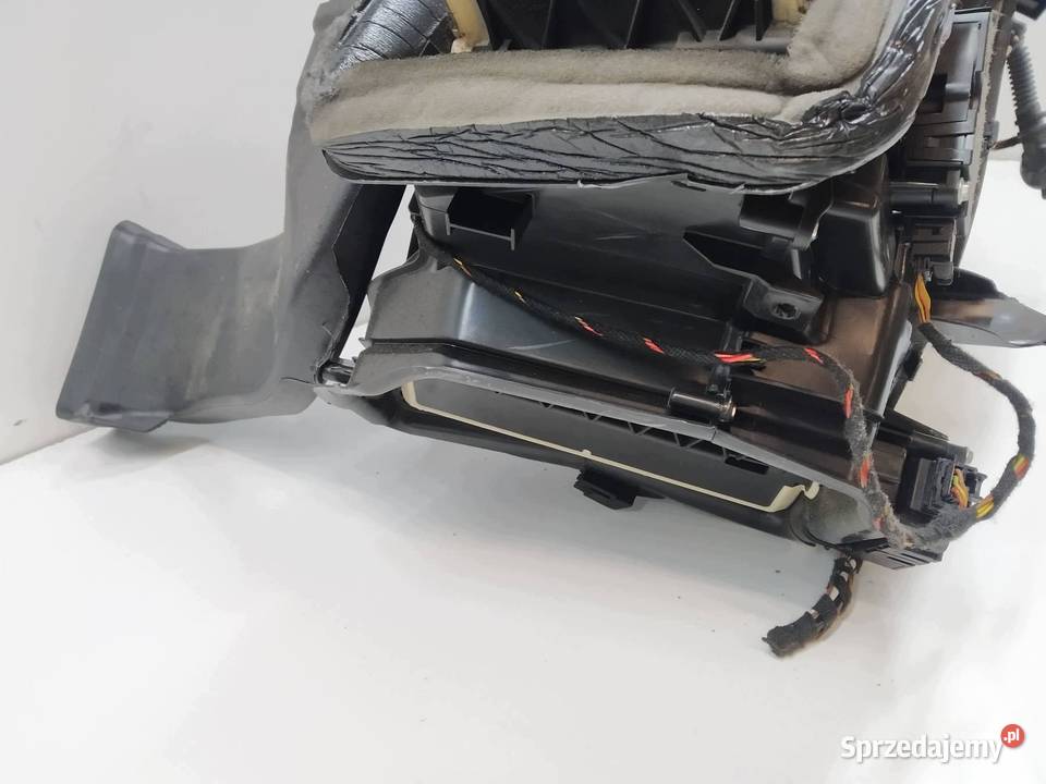 NAGRZEWNICA 8W1820005AL Audi A6 V 2018 C8 Rok produkcji 2019 Nagrzewnice