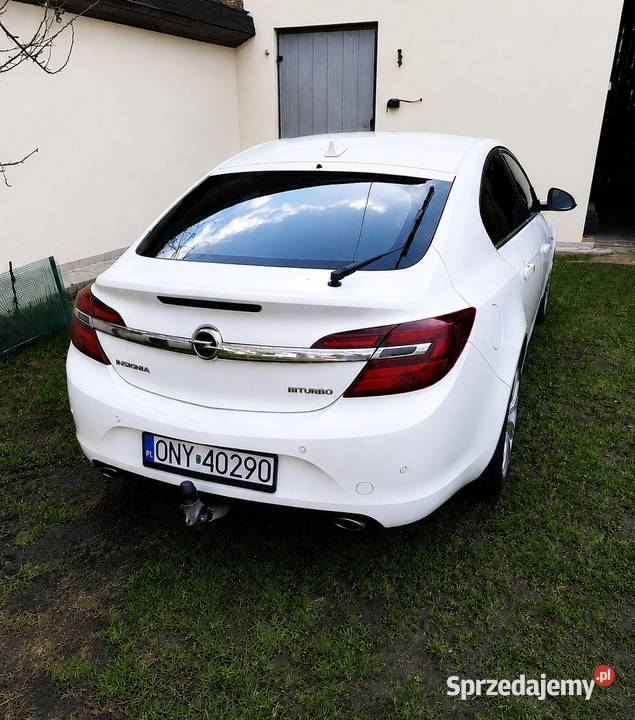 Opel Insignia lift 20 BiTurbo 195