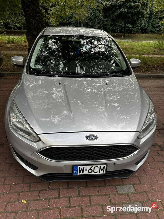 Ford focus se 20 benzyna autoalarm Warszawa sprzedam