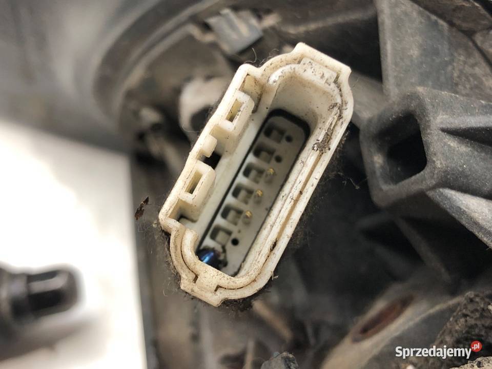 LUSTERKO PRAWY FIAT PUNTO EVO Hatchback