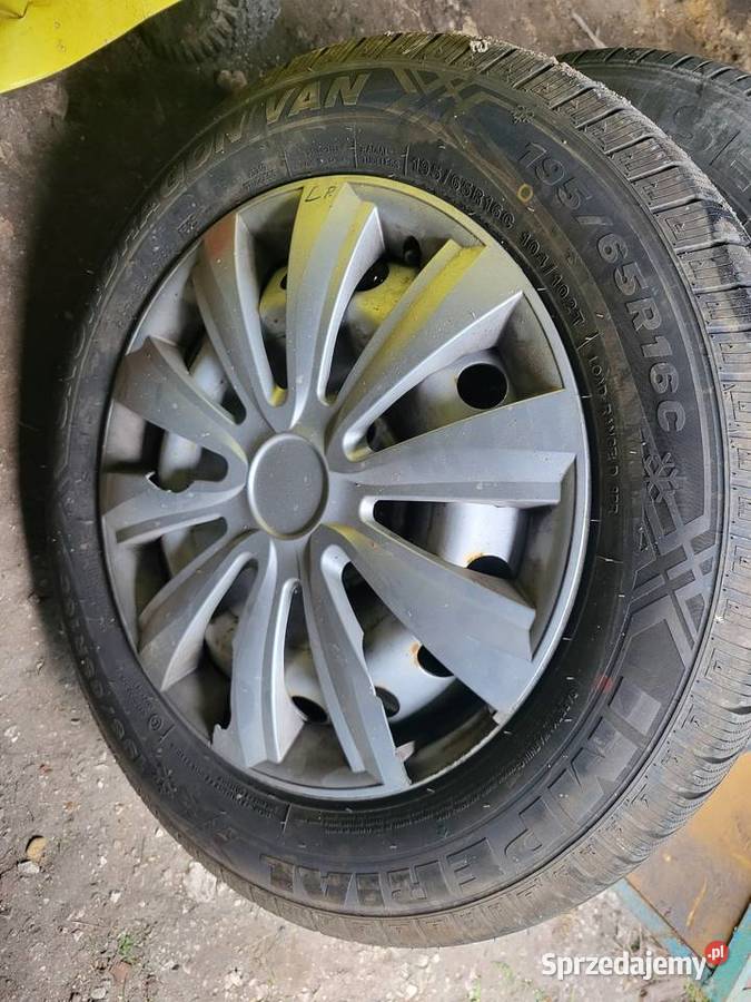 Vivaro kola opony c kołpaki sruby Pozostałe Jędrzejów