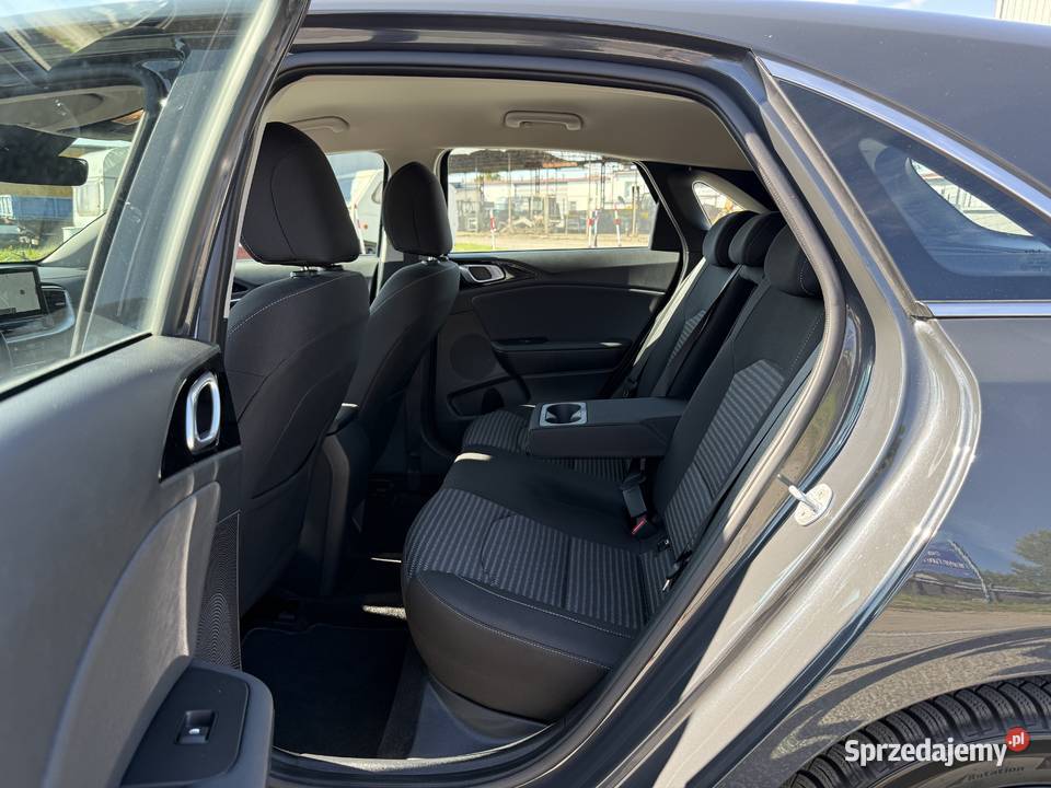 Hyundai i30 15 BENZYNA Klimatronik Nawigacja klimatyzacja