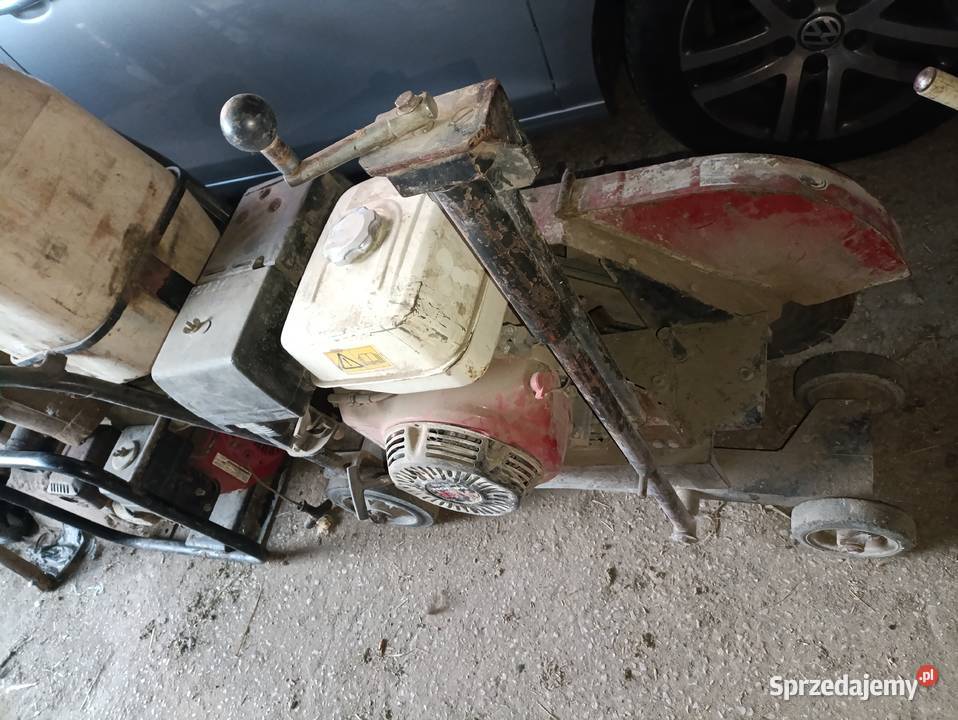 Piła do asfaltubetonu silnik honda gx 270 Rok produkcji 2010 Bodzentyn