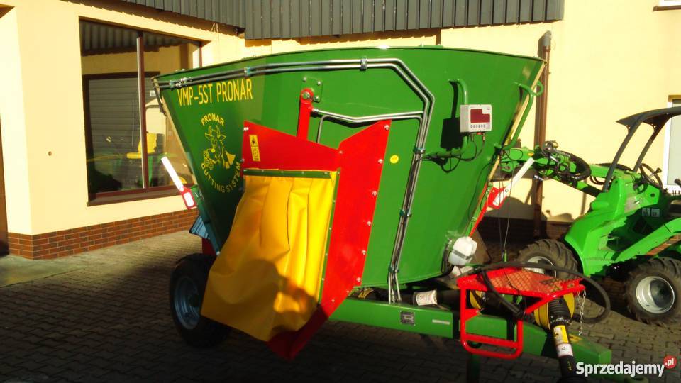 Paszowóz Pronar VMP5ST Rok produkcji 2015 pomorskie Trzebielino