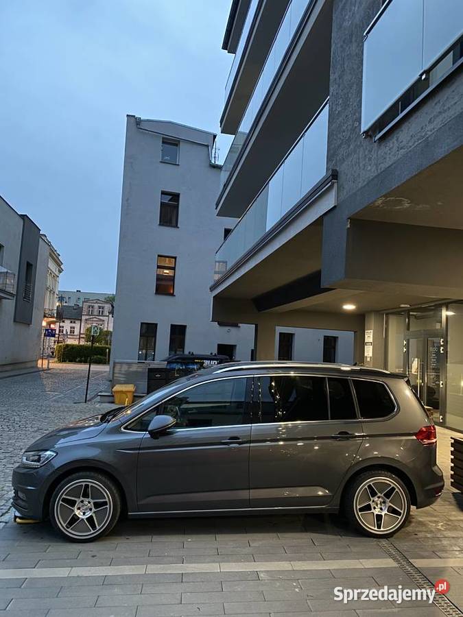 PROMO VW Touran Highline 20tdi lift diesel