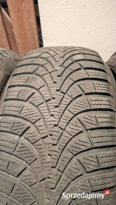 Opony zimowe Goodyear ultragrip 9 20555 r16 Bytów