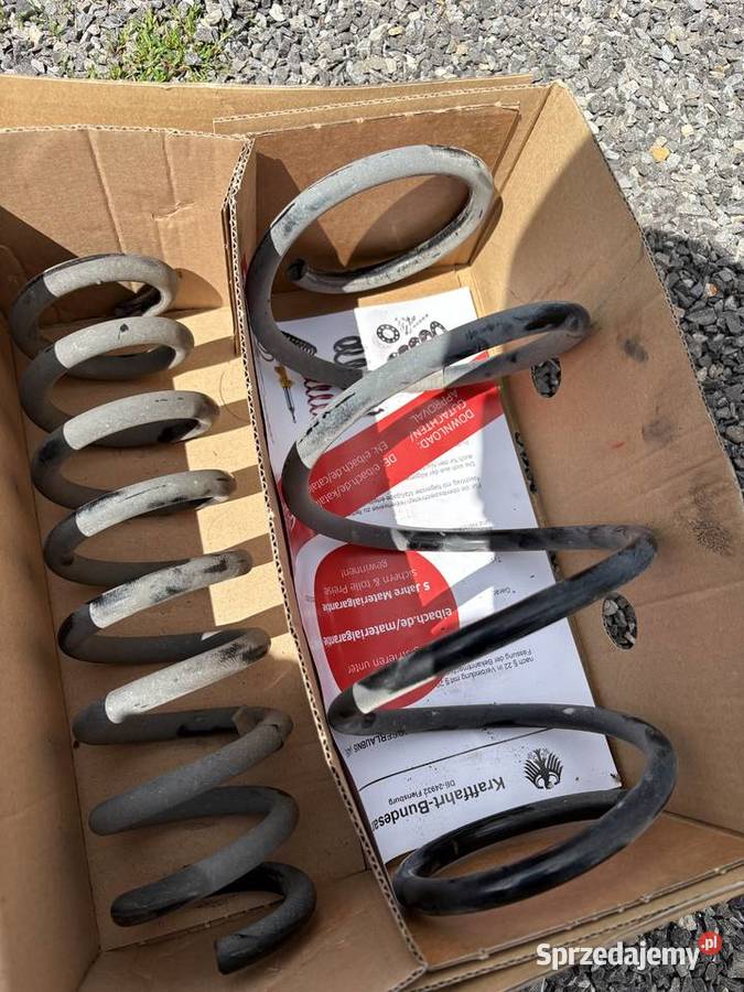 Sprężyny BMW F22 230i oryginalne Sprężyny zawieszenia Zaraszów