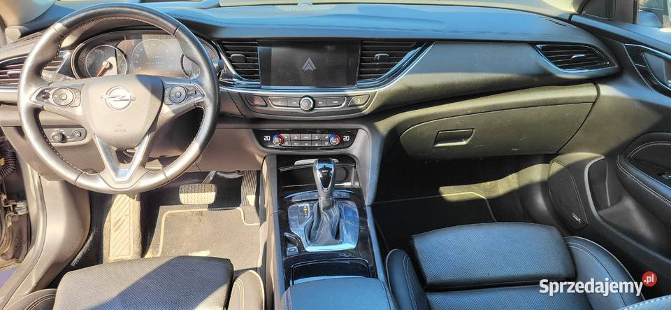 Opel Insignia 20 Cdti z 2017 roku Najbogatsza Koluszki sprzedam