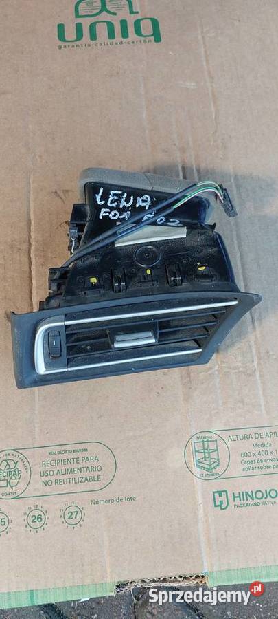 Kratka nawiewu lewa BMW 7 F01 F02 F3911585710 osobowe zachodniopomorskie Szczecin