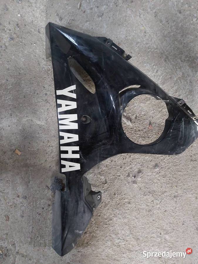Yamaha r6 0305 pług owiewka plastik boczek Elementy nadwozia Chojnice sprzedam