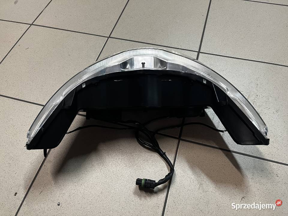 Reflektor lampa przód Piaggio X8 XEVO 400 Brzeszcze