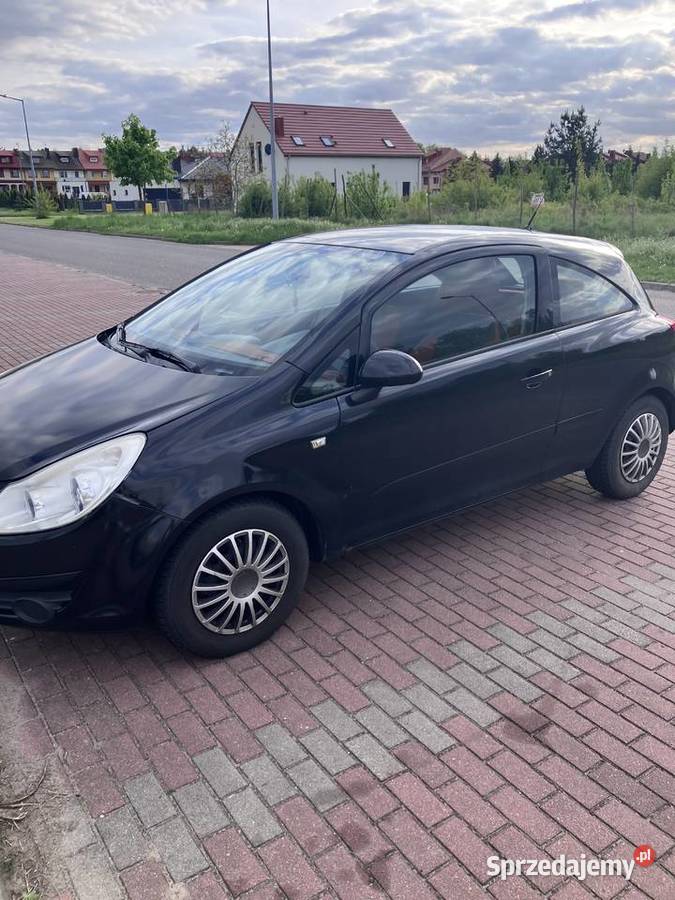 opel corsa d 2006 r 12 80 benzyna Rok produkcji 2006 Konin