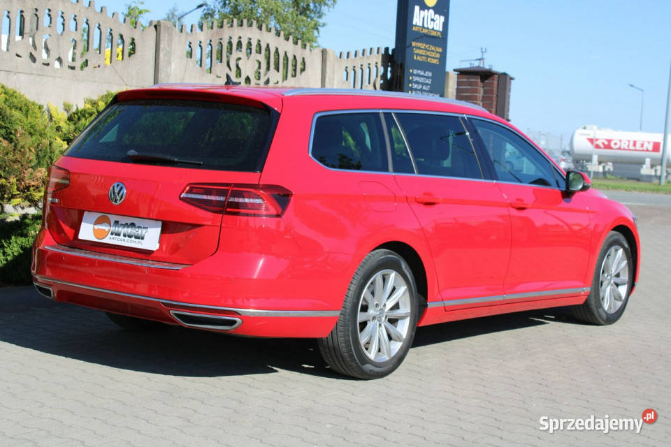 Volkswagen Passat Variant VW Passat B8 20 TDI serwisowany w ASO Zambrów