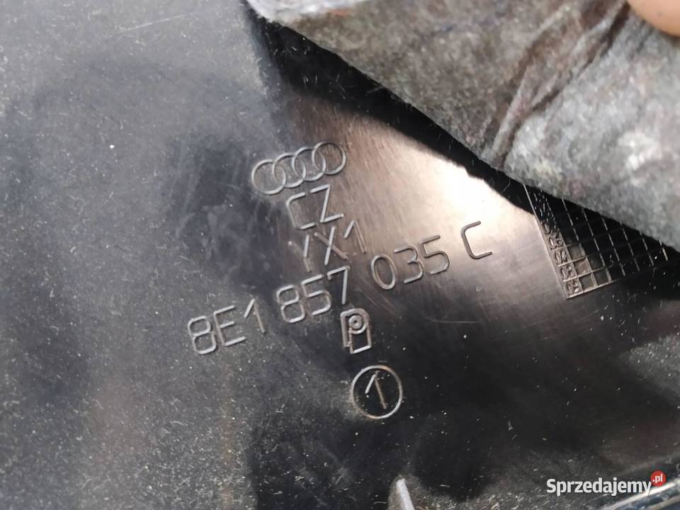 SCHOWEK PRAWY PASAŻERA DESKI Audi A4 II 20002006 Części samochodowe