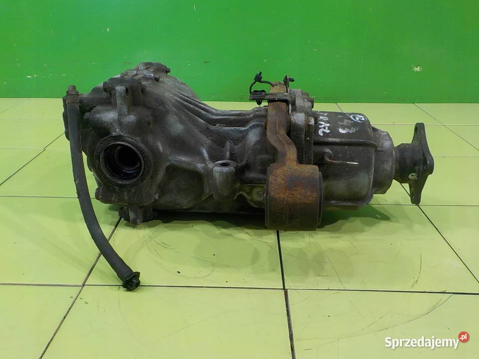 NISSAN XTRAIL I T30 25 B 06r 5D dyfer most tyl Suków