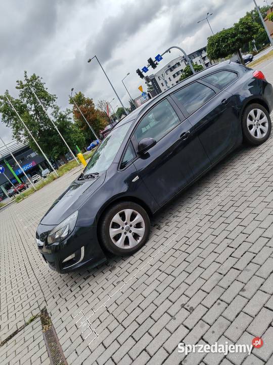 Opel Astra Sport kombi 2015 manualna Tarnów
