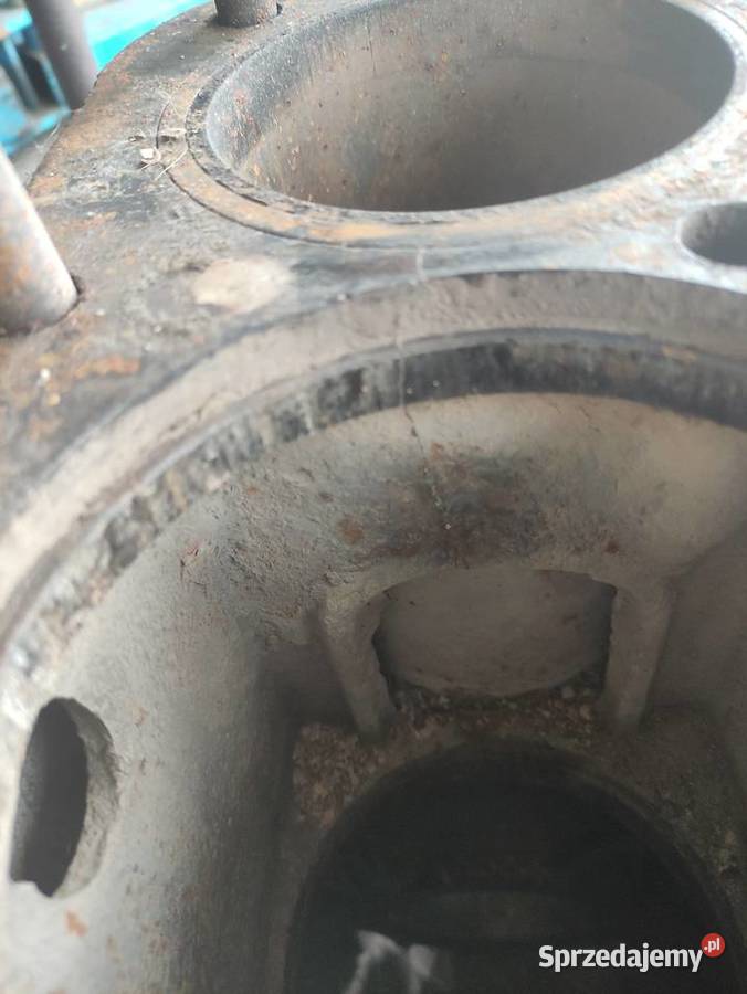 Blok silnika ursus C330 Ursus Części zamienne łódzkie Skierniewice