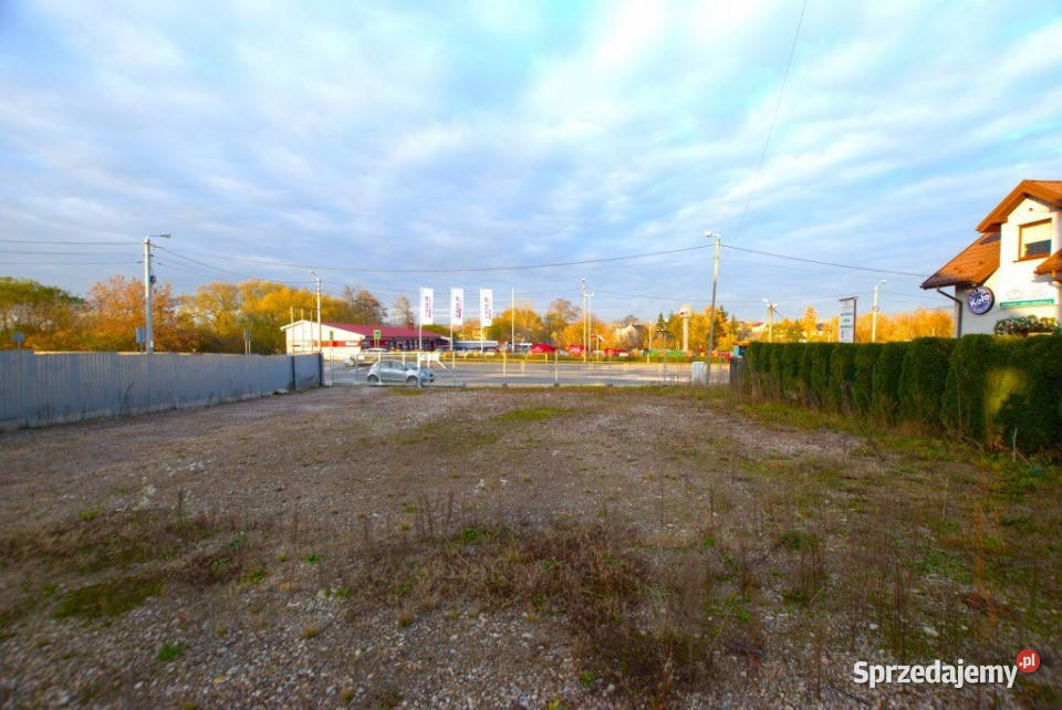 Grunt 1030m2 Górno Nieruchomości sprzedam