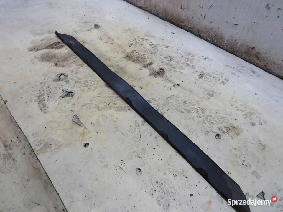 DOKŁADKA ZDERZAKA PRZÓD AURIS II LIFT KOMBI