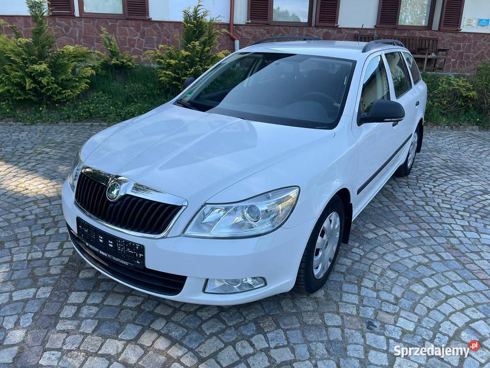 Skoda Octavia kombi 2012 12 tsi Wałbrzych sprzedam