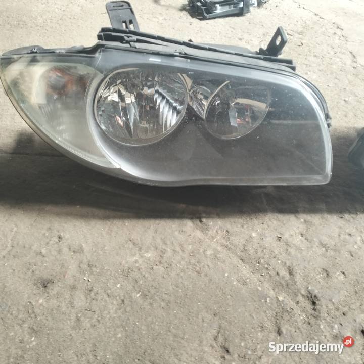 BMW E81 E87 LIFT REFLETORY REFLEKTOR sprzedam