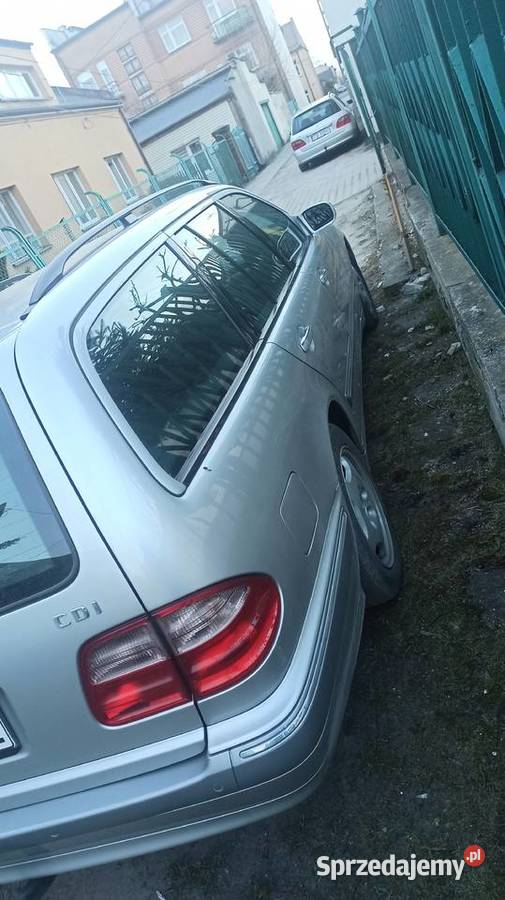 Mercedes S210 E320 CDI wyjątkowo zadbany 197KM Skarżysko-Kamienna