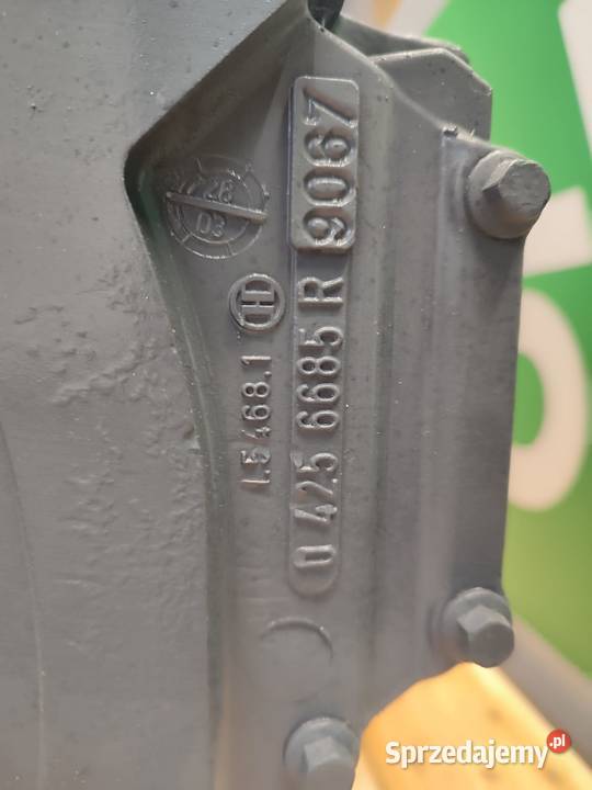 Słupek silnika FENDT 309 BF4M 1012EC