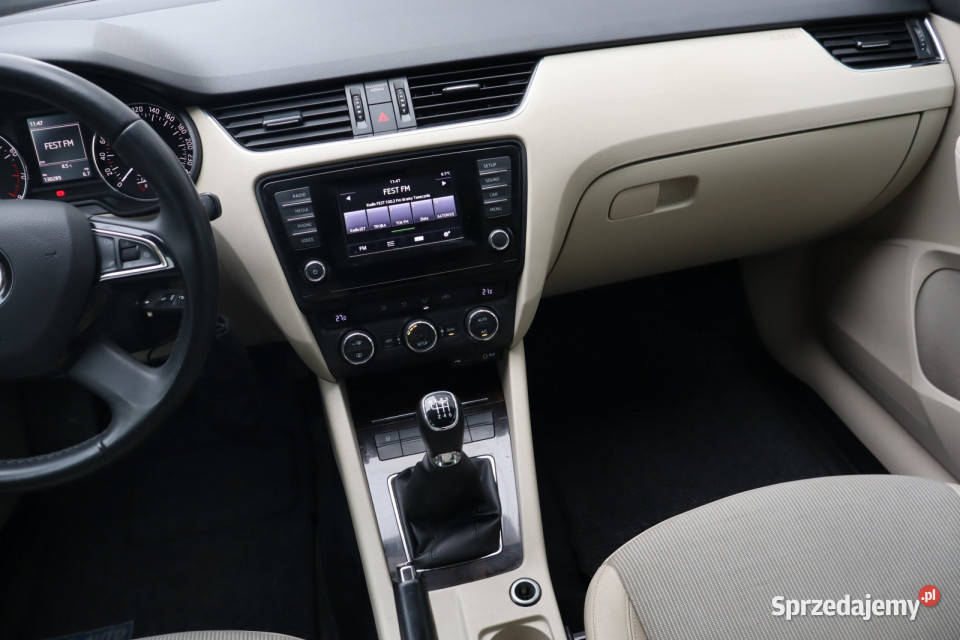 Skoda Octavia 14 TSI przyciemniane szyby Zabrze