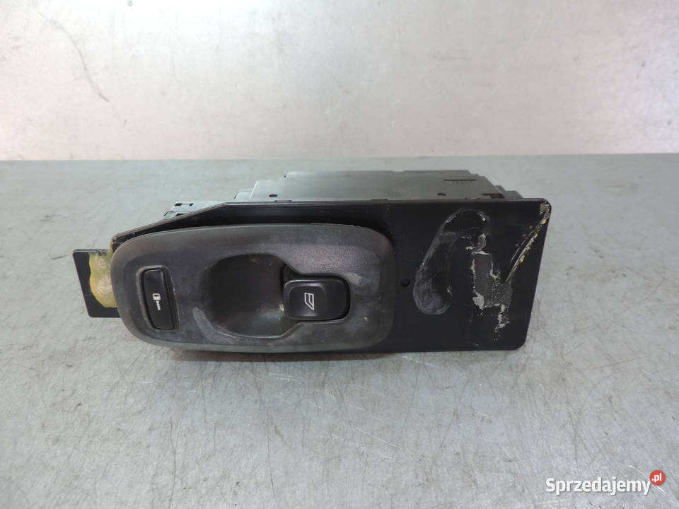 PRZEŁĄCZNIK SZYB PRAWY PRZÓD VOLVO S60 30658147