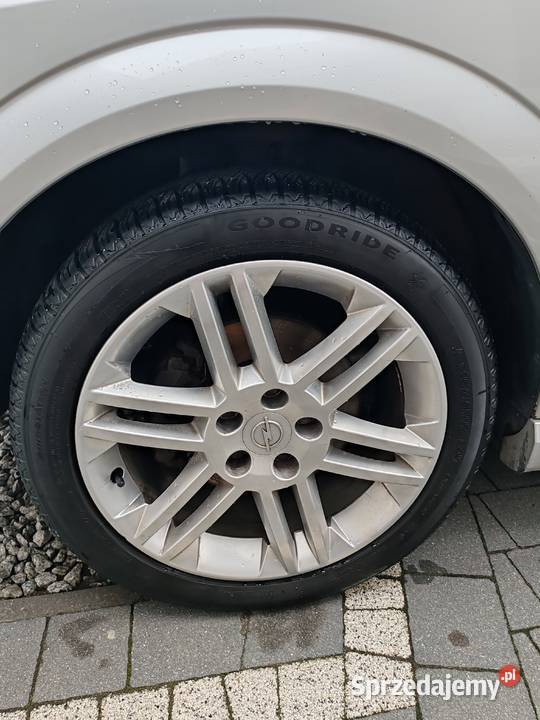 Opel Vectra lift 18 122 z lpg 324km Klembów